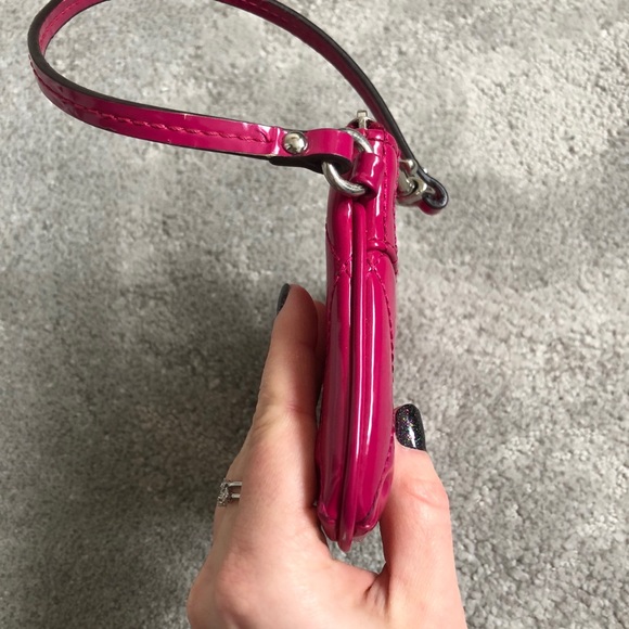 Coach Poppy Gloss Quilted Patent Leather Wristlet - Picture 5 of 9